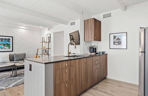 Old Las Palmas House | Mid-Century 2BR + Poolside Patio | Old Las Palmas | The Weekend