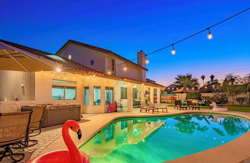 Continental Foothills Villa | Midterm Spacious 4-bedroom Oasis Villa in peaceful Scottsdale