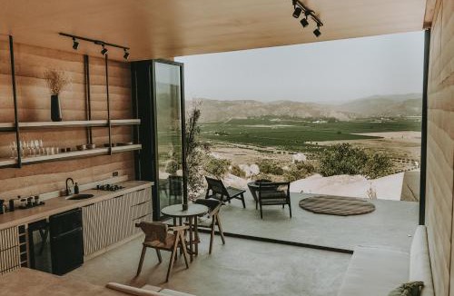 Valle de Guadalupe Hotel | MIRA Earth Studios