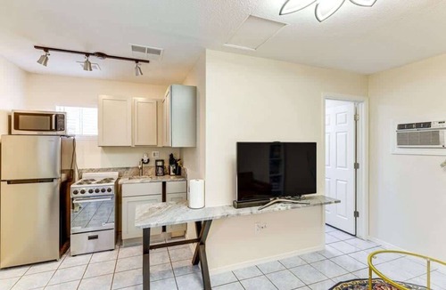 Encanto House | Modern 1BR Casita Near Downtown PHX