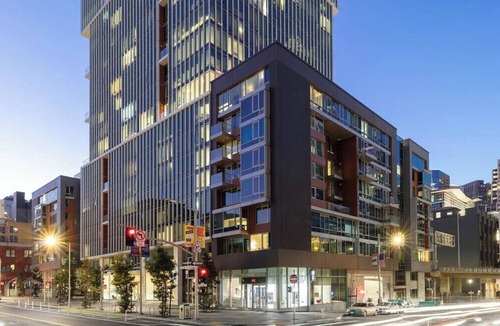 South Beach Condo | Modern 1BR Retreat at 500 Folsom w Pool & Gym