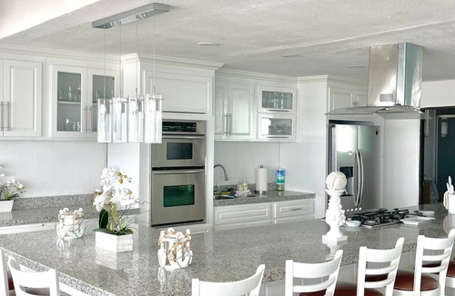 Playas De Tijuana House | Modern 4 story Beach House
