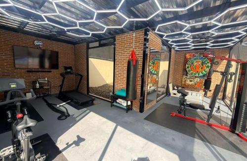 San Antonio Tlayacapan House | Modern Ajijic 2 Bed Home-Fantastic Location-Bikes-Gym-Pickleball Court-Golf Cart