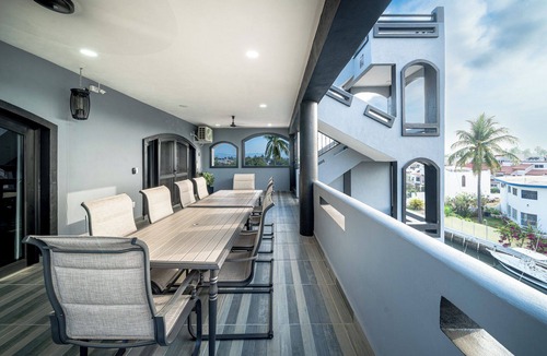 Barra de Navidad Apartment | Modern Apartment in the Heart of Barra de Navid