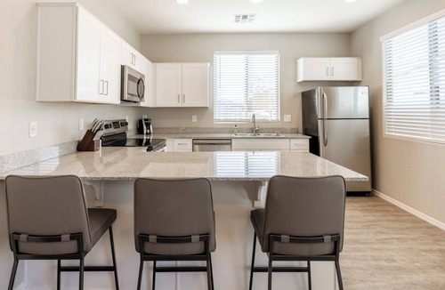 Estrella Village Apartment | Modern Apartment in Prime Location (ID7894X89)
