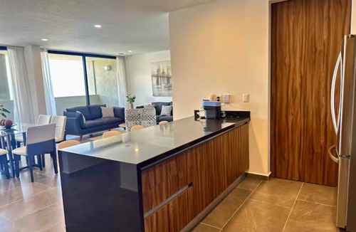 El Marques Apartment | Modern apartment with incredible view of the valley-Zibata