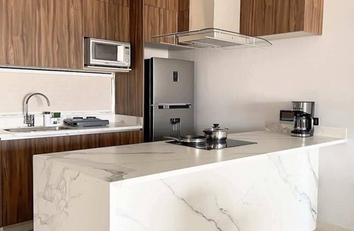 Marina Mazatlan Apartment | Modern apartment with pool in Marina Mazatlan