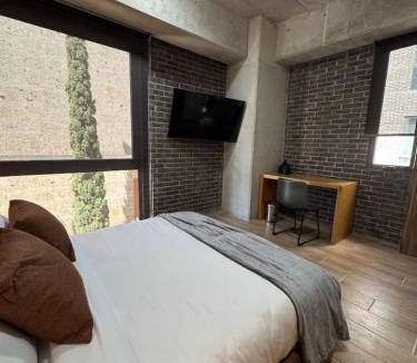 Lafayette Apartment | Modern apt in Col Americana