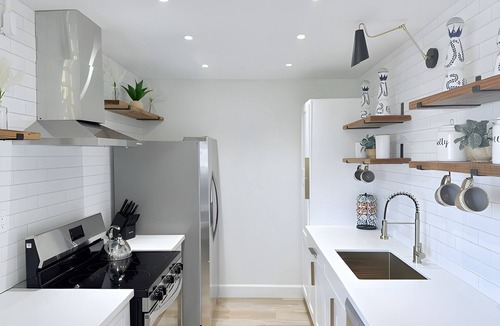 Entertainment District Condo | Modern Boho 1BR Condo in Old Town Scottsdale