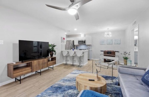 Tempe Apartment | Modern, chic condo in the heart of Tempe/ASU