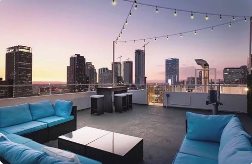Historic Core Condo | Modern Loft-Rooftop with City view, Pool, Spa, Gym and Free parking!