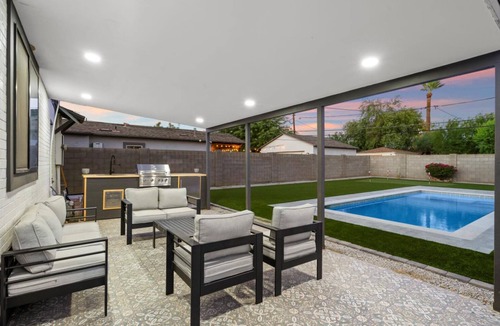 Fairview Historic District House | Modern Oasis 2Bd/2Ba with Heated Pool near Downtown PHX