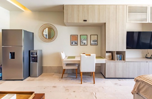 Puerto Morelos Condo | Modern Studio w/Two Pools, Hot Tub and Free Bikes