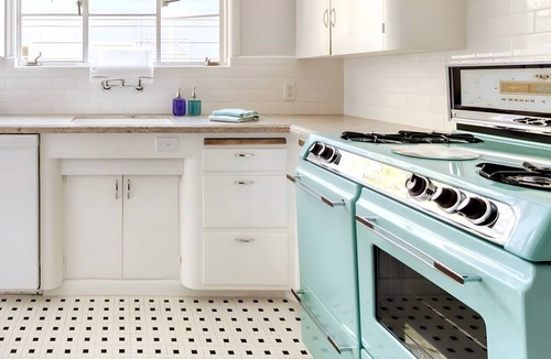 Fullerton House | Modern Vintage Near Disneyland - Perfect For Every Trip
