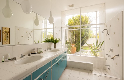 Desert Park Estates Hotel | Monkey Tree Hotel 1 by AvantStay | Stylish Hotel in Palm Springs w/Pool!