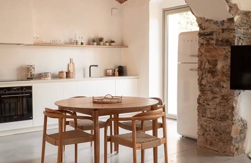 Bastia Apartment | Montera Apartment with Pool