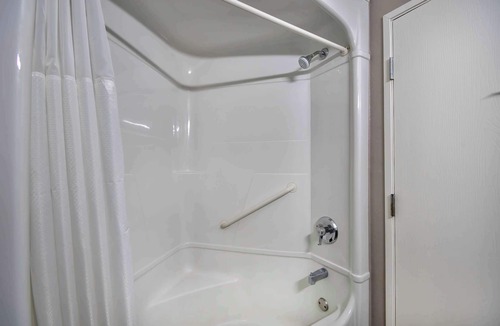 Harlingen Hotel | Motel 6 Harlingen, TX