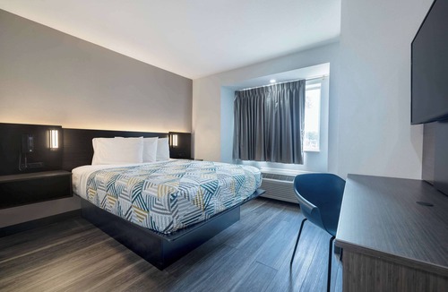 McAllen Hotel | Motel 6 McAllen, TX - East