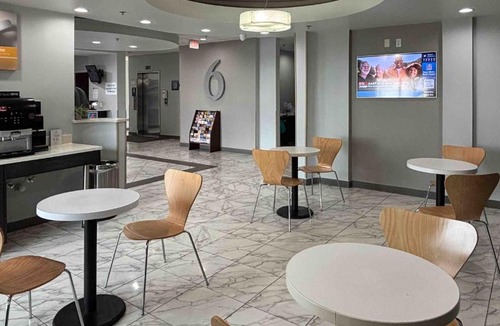 Weslaco Hotel | Motel 6-Weslaco, TX