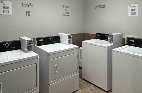 Weslaco Hotel | Motel 6-Weslaco, TX