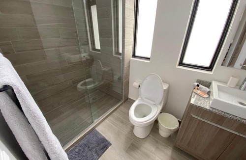Queretaro House | MOTTO 405B Pool, Gym | Comfortable - Modern