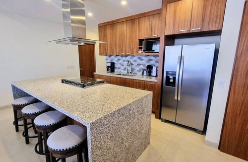Libertad Apartment | Mountain & Bay Views, Pool and Fire Pit