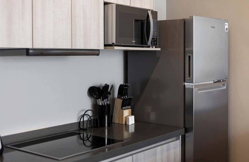 Monterrey Apartment | Mountain View in Valle Poniente, Rooftop Pool, Gym