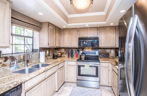 South Scottsdale Condo | Mountain Views and walk out to Silverado golf course and greenbelt by Old Town