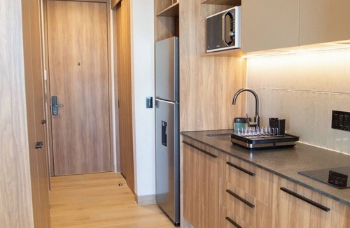 Zona Expo Apartment | Mr W | 1BR Margot City Tower