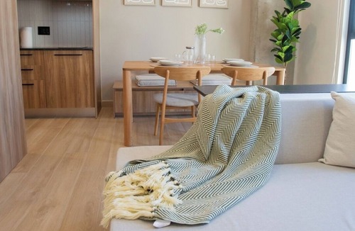 Zona Expo Apartment | Mr W | 1BR New Tower Margot