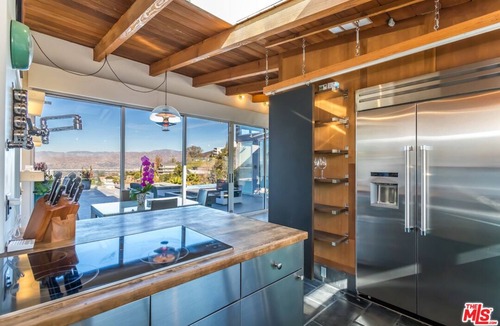 Hollywood Hills Villa | Multi Million Dollar Mulholland Drive With Infinity Pool