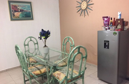 Esterito House | Muy cerca del centro y del malecón
