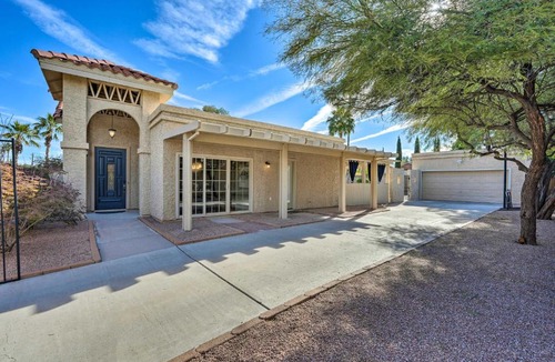 Santiago House | Near Golf! Snowbird Poolside Escape in Scottsdale