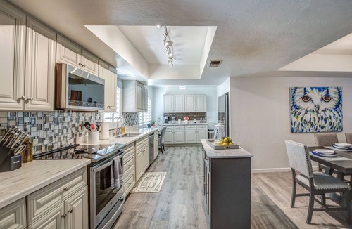 Paradise Valley Village House | Near Scottsdale IMPRESSIVE 4bd room home large lot with temp controlled pool