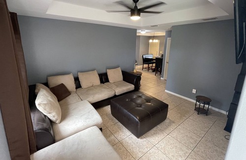 Edinburg Apartment | Near UTRGV, Region One and HEB Park apt.