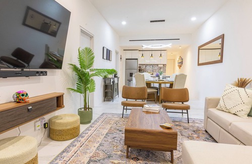 El Medano Ejidal Condo | New 2-bedroom condo in beautiful Cabo San Lucas, Pools, Views, Gym + Amenities!
