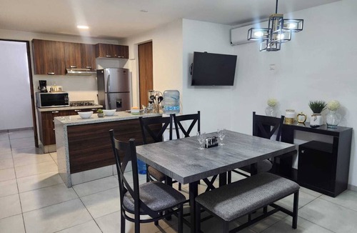 San Juan de Dios Apartment | New and spacious apartment in downtown Guadalajara with pool and gymnasium