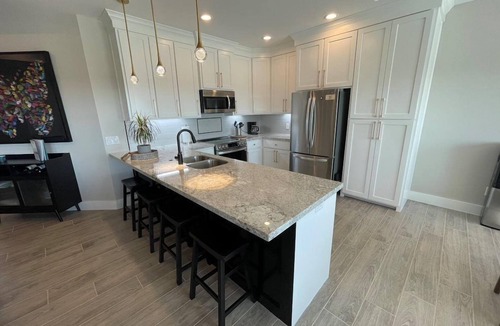Laguna Vista House | New build on Quiet Wildlife Preserve -37 Val