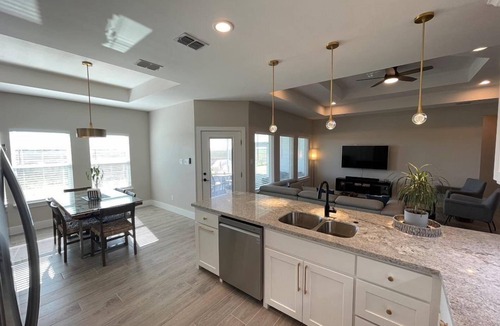 Laguna Vista House | New build on Quiet Wildlife Preserve -37 Val
