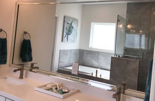 Laguna Vista Villa | New Built 33 Valdarama 2bedroom 2 bath