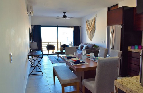 Libertad Condo | New & charming Condo 7 min to CSL Downtown