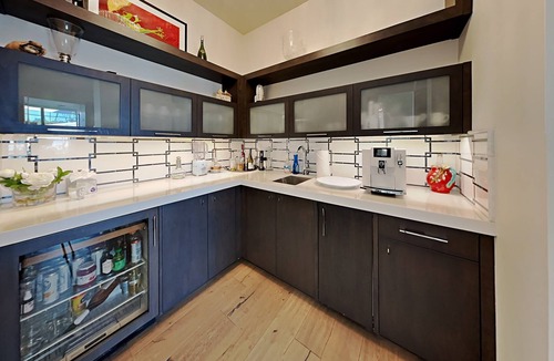 South Scottsdale House | NEW Close to Old Town Scottsdale with heated, covered pool in coveted PV Farms