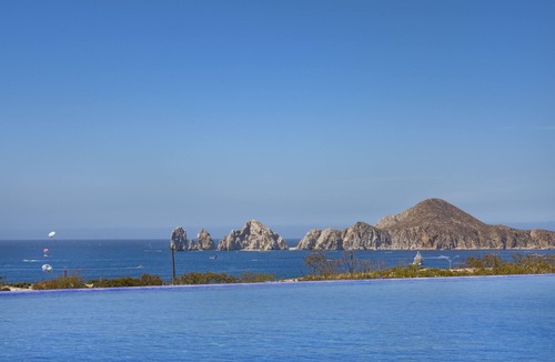 Cabo San Lucas Apartment | NEW CONDO 3BR/3BTH with arch view at Vista Vela condos