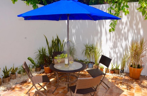 Puerto Morelos House | New house with a maritime atmosphere, large terrace and Mexican colors