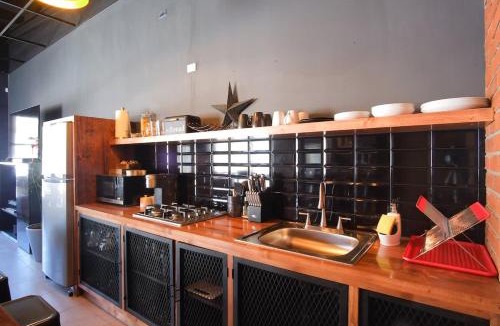 Zona Centro House | NEW Industrial Loft at Ensenada