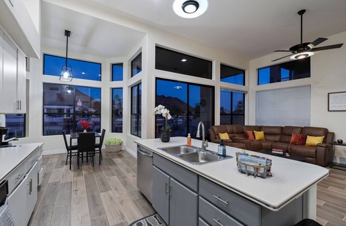 Arrowhead Lakes House | New Lakefront w/Free Boat & Pool & Massage Chair & Near State Farm Stadium