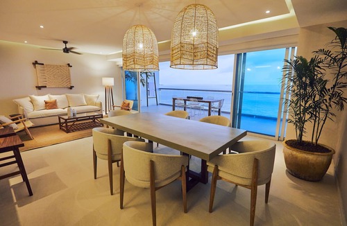 Ixtapa Condo | New Luxury 3bdr Beachfront Condo at Peninsula Ixtapa