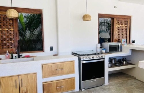 Brisas de Zicatela Villa | New Retreat style villa "Casa Jubilee" with starlink