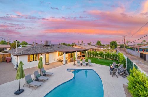 Cox Heights House | NEW The Hensley on Hubbell