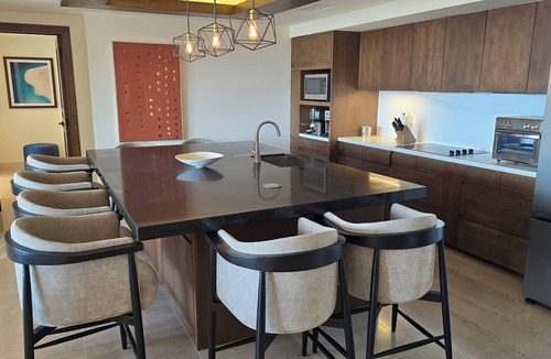 Cabo San Lucas Resort | New Years 2027 Cabo Oceanfront 2BR Penthouse Luxury Resort, Spa + Golf Access